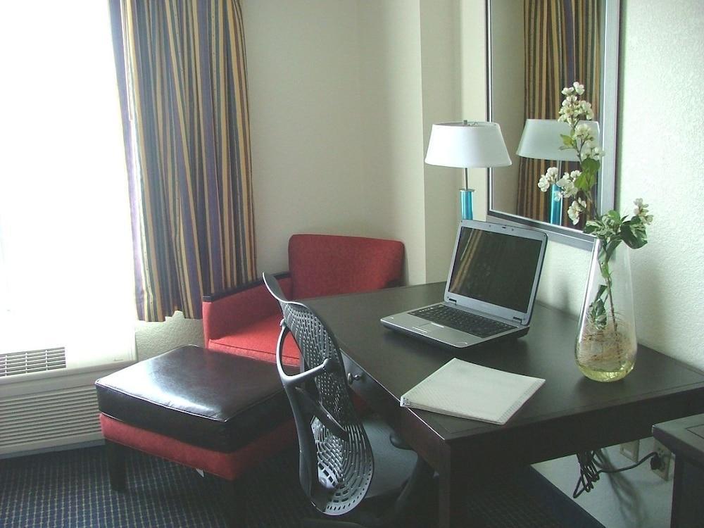 Hampton Inn & Suites Anaheim Garden Grove Εξωτερικό φωτογραφία