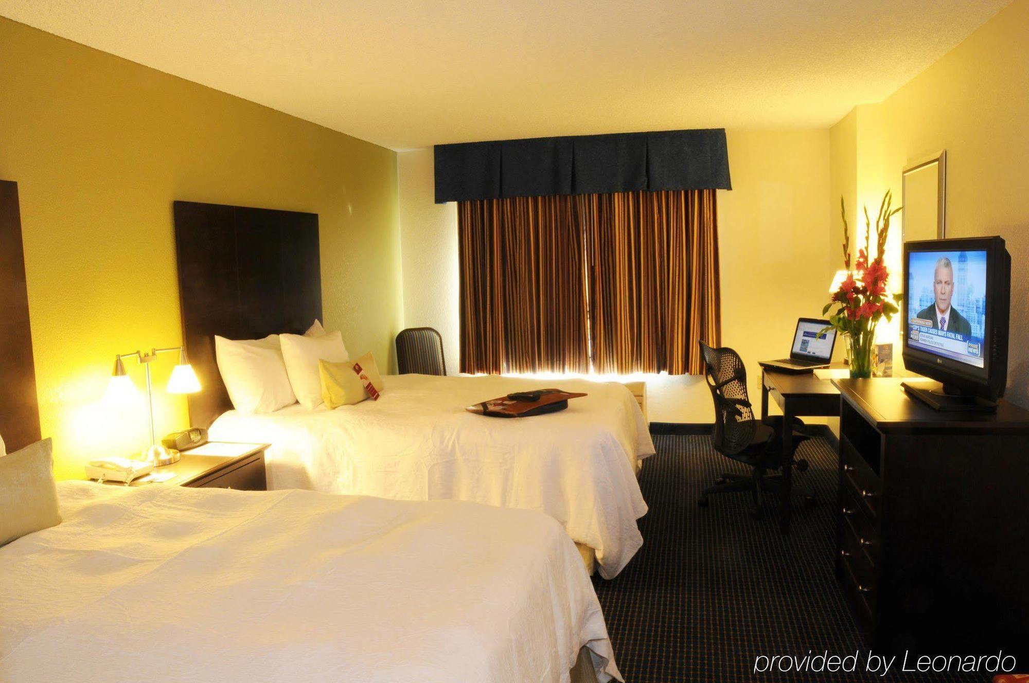 Hampton Inn & Suites Anaheim Garden Grove Εξωτερικό φωτογραφία
