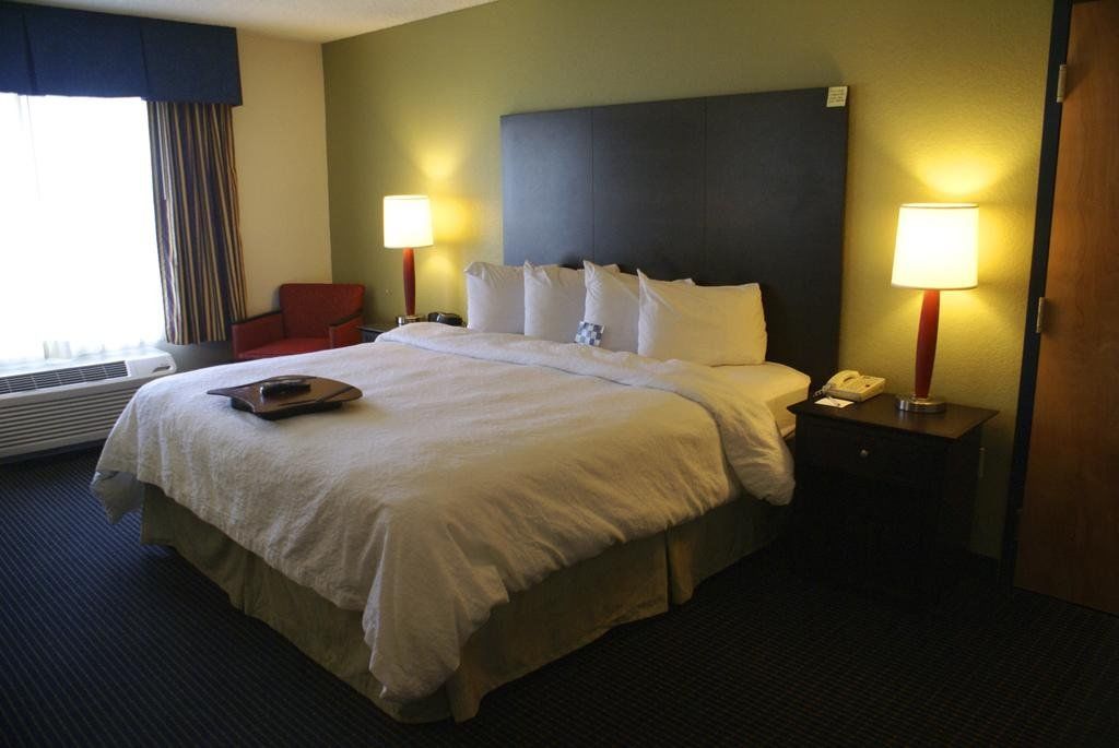 Hampton Inn & Suites Anaheim Garden Grove Εξωτερικό φωτογραφία